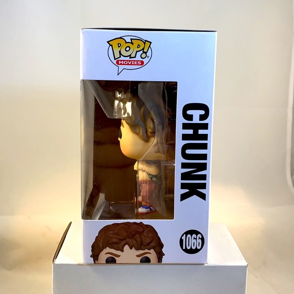 Funko Pop The Goonies “Chunk” - Picture 4 of 6